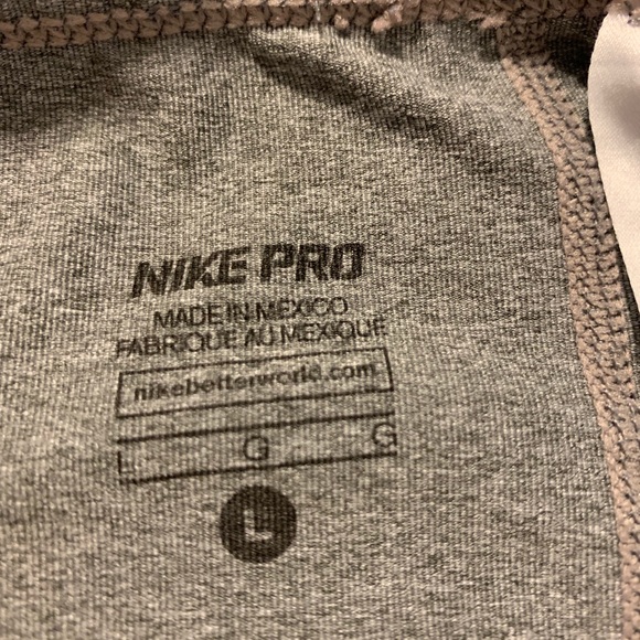 Gray Nike Pro Capri leggings - Picture 2 of 2